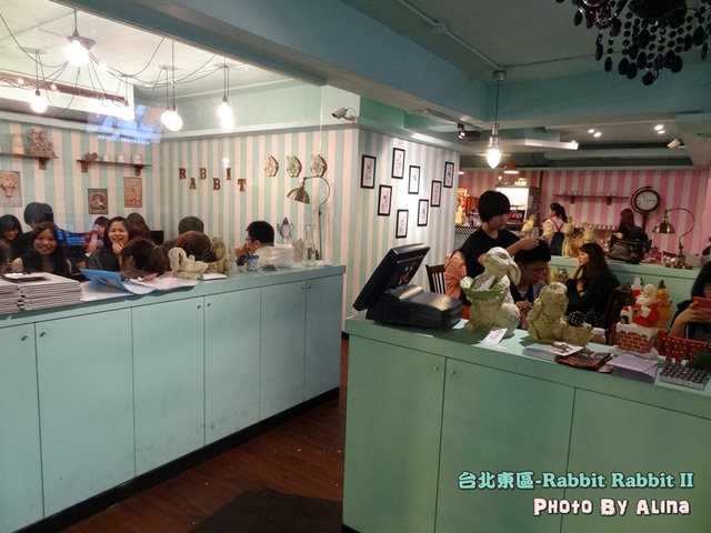 兔子兔子美式餐廳 在東區來場熱鬧歡樂的大學同學會