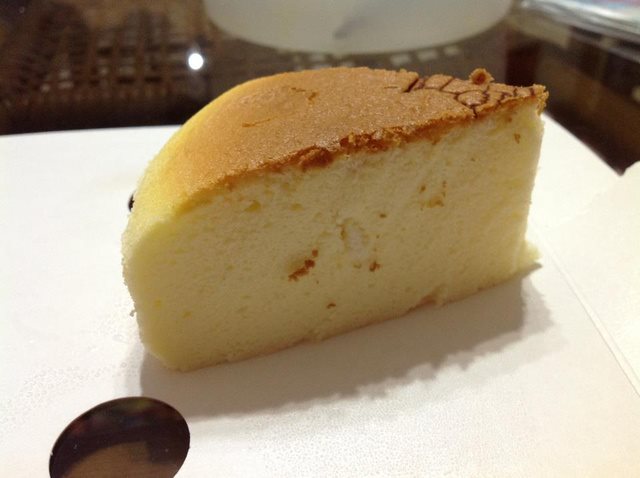 Uncle Tetsu s Cheese Cake 徹思叔叔的店 烤起司蛋糕