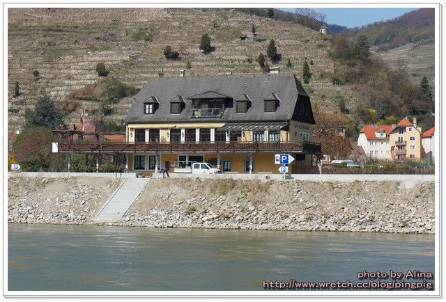 【東歐奧捷蜜月】Day1+2 行程 入住哈斯達特，維也納瓦豪多瑙河乘船、梅爾克教堂、杜倫絲坦