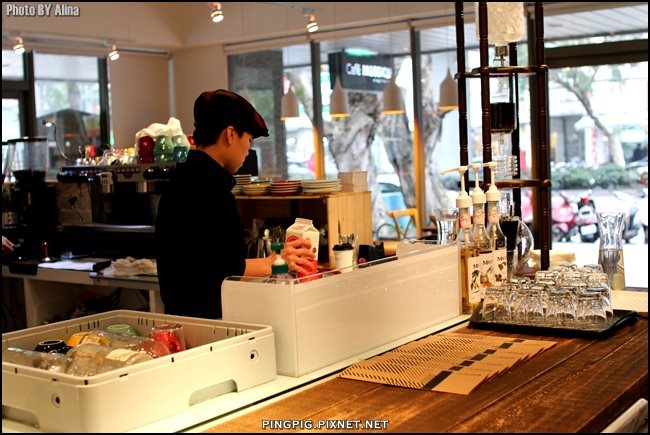 台北 Cafe Mussion 於形咖啡-充滿美術氣息的有溫度咖啡館