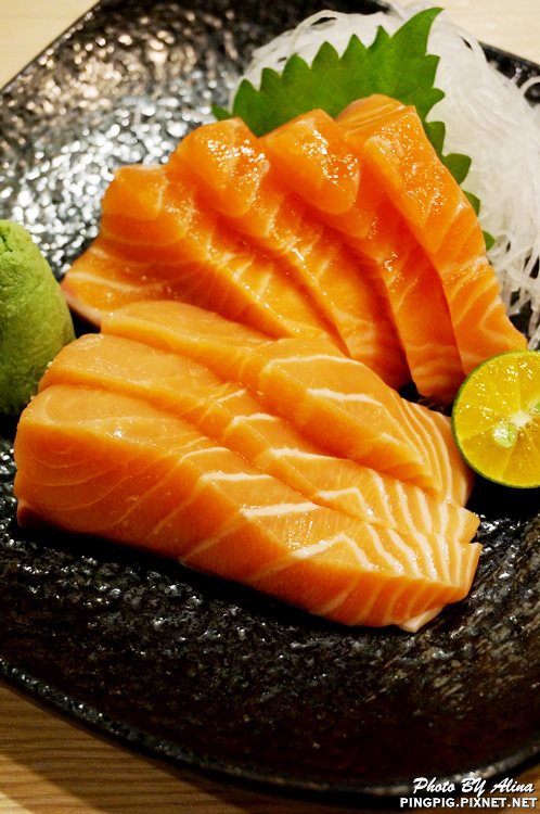 【台北美食】躼腳日式料理 身長腳海鮮丼飯,鮭魚生魚片好肥美