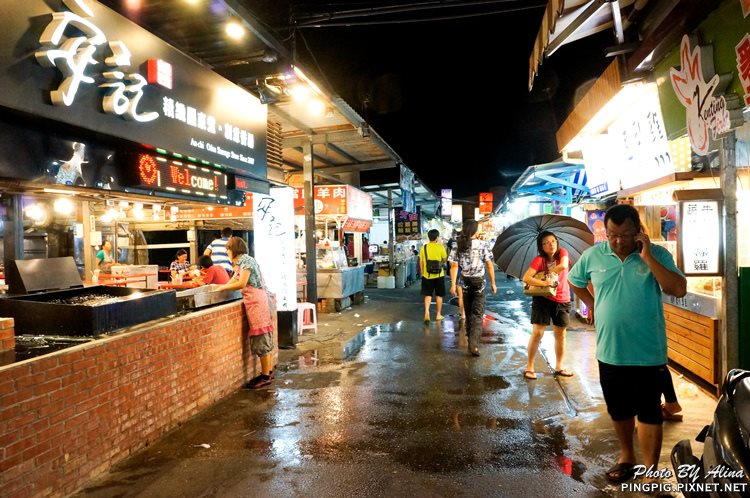 花蓮自強夜市舊址-林記燒番麥 蔣家官財板.妙不可言果汁.第一家烤肉串