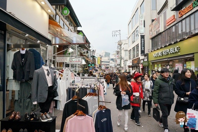 韓國首爾購物 弘大停車場街