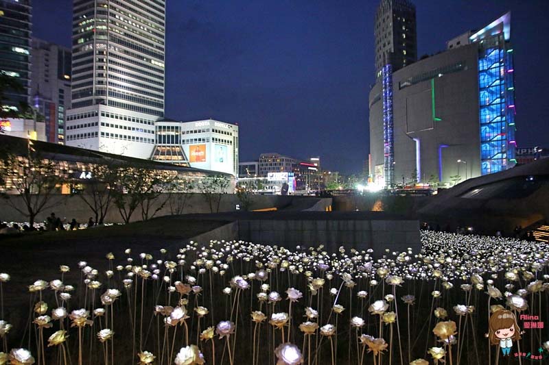 【首爾自由行】DDP 東大門設計廣場 浪漫LED玫瑰燈花海，熱門韓劇景點 @Alina愛琳娜 嗑美食瘋旅遊