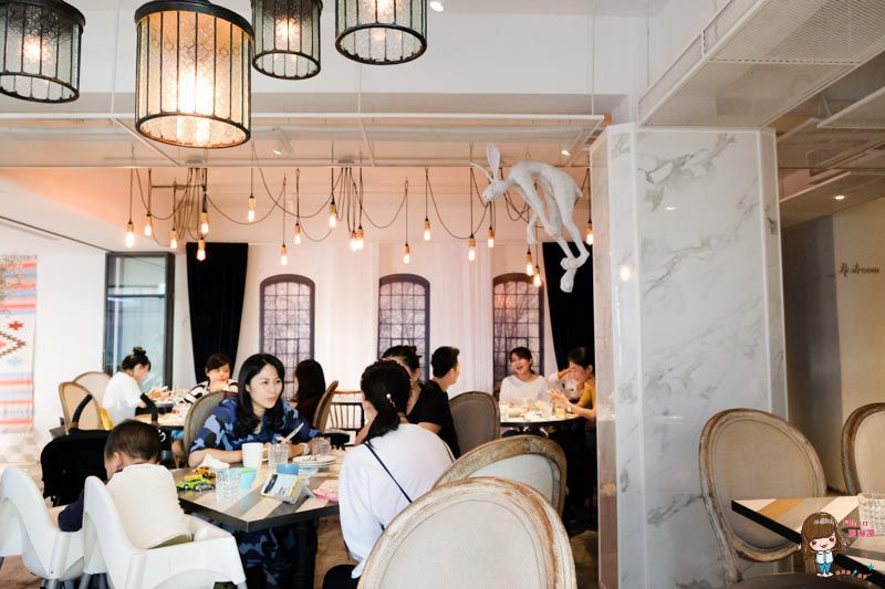 【食記】台北大安 九月咖啡 September Cafe 在中古歐風浪漫 享用繽紛早午餐