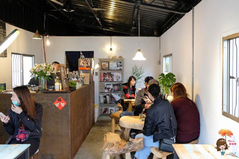 花蓮吉安 惦惦 lab:tiamtiam 慶修院旁車庫咖啡館 檜木香縈繞的靜謐感