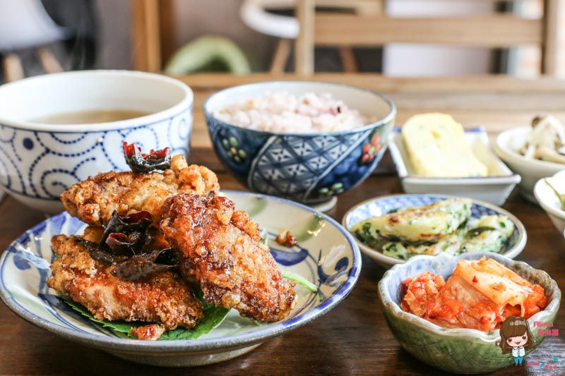 首爾美食 弘大 米米便當食堂 可愛又美味的一人友善餐廳-每日特餐口味變化
