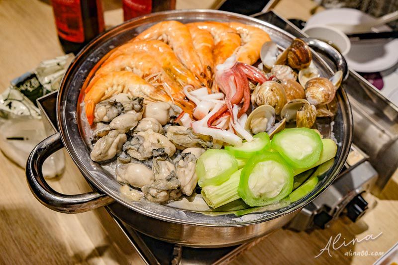 【澎湖美食】鮮食堂 海鮮蒸鍋-新鮮原味海鮮鍋,在地美食推薦