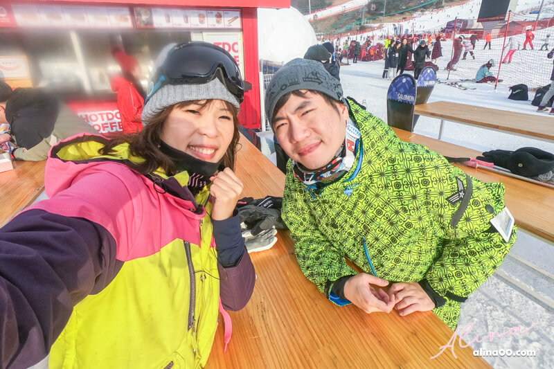 韓國滑雪團