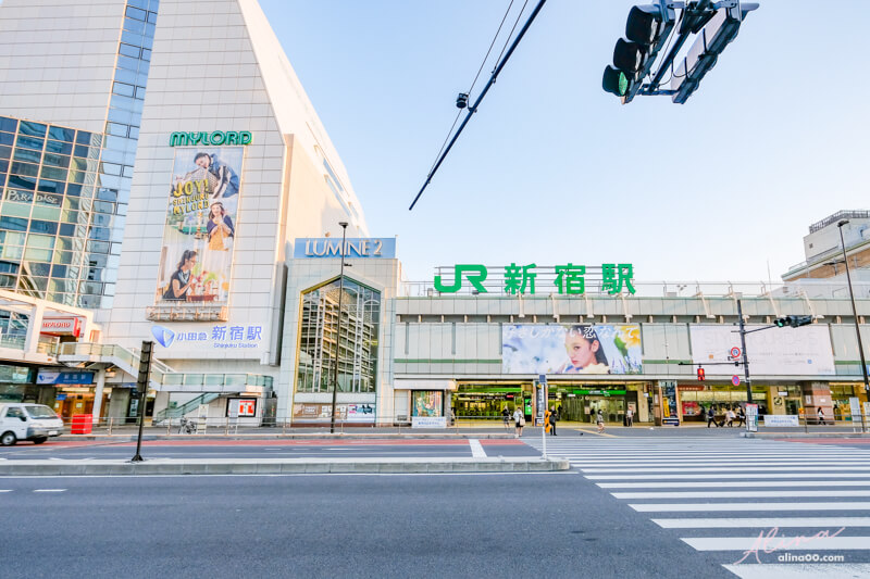 JR 新宿站