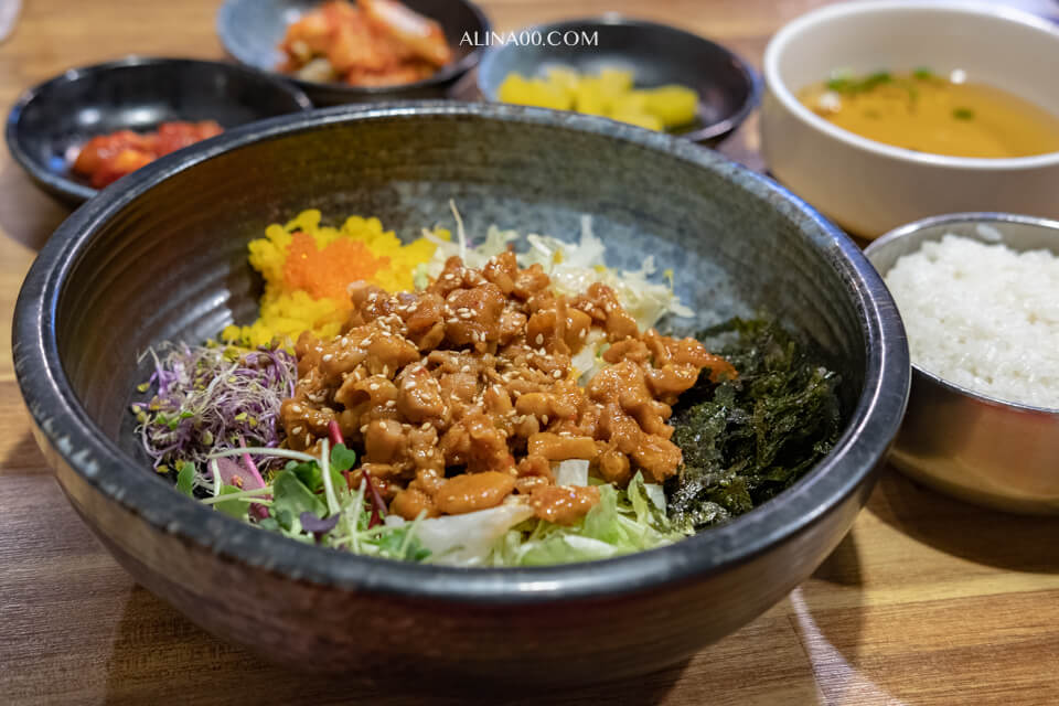 【首爾美食】 弘大韓式拌飯 덮불蓋飯｜一人友善餐廳吃飯好方便