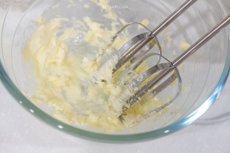 檸檬磅蛋糕食譜 奶油打發作法