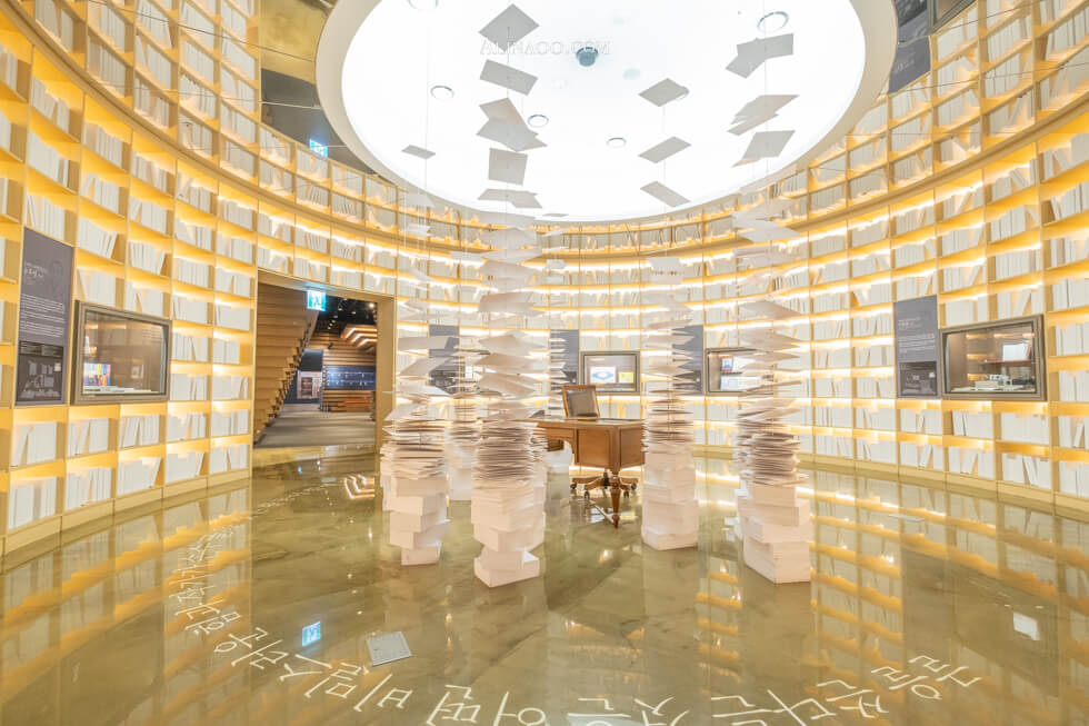 【首爾景點】 松坡書的圖書館-室內景點｜穿越時空的書卷空間 @Alina愛琳娜 嗑美食瘋旅遊