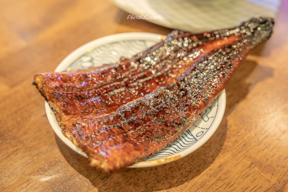 日本巨無霸鰻魚飯