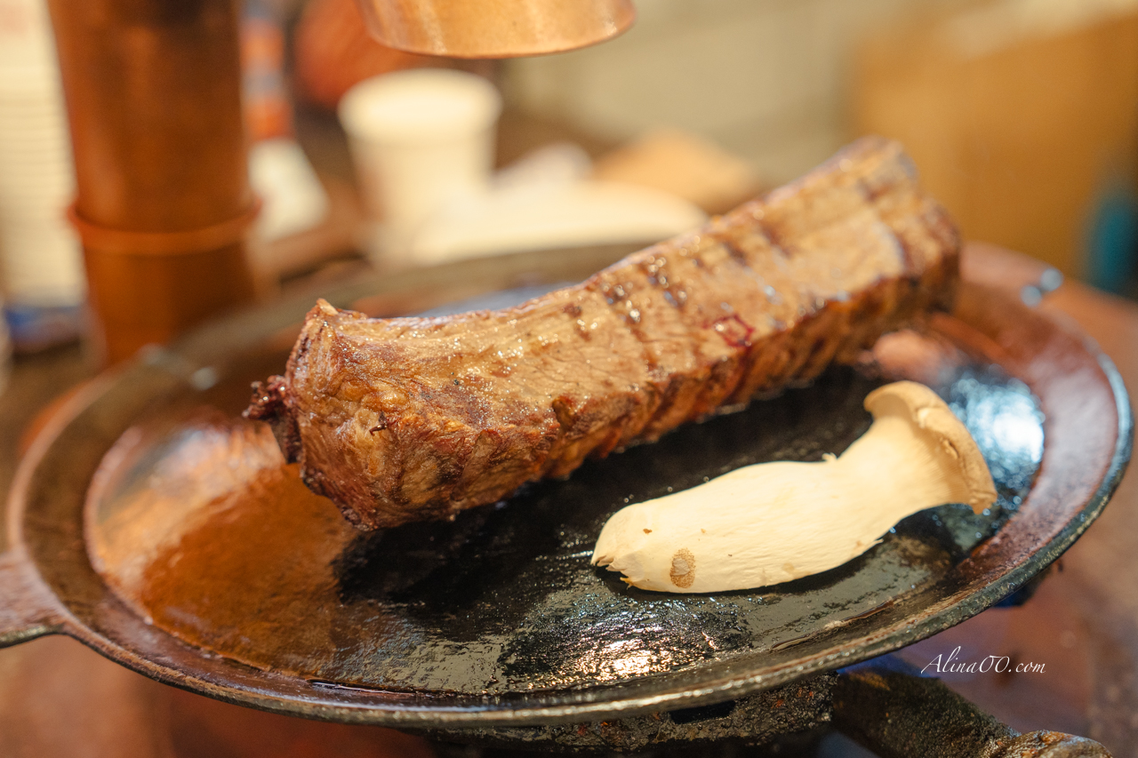 弘大木爐館烤肉