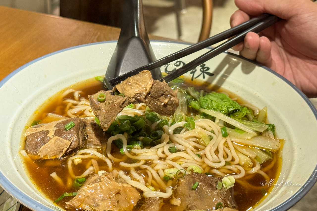 六里屯麵食專家