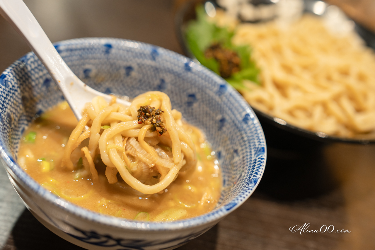 【東京美食】六厘舍沾麵｜七味香濃湯沾麵超好吃！上野店不用排隊