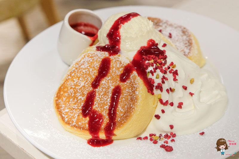 【東京美食】幸福的鬆餅 吉祥寺店 幸せのパンケーキ 限定口味覆盆莓鬆餅 @Alina愛琳娜 嗑美食瘋旅遊