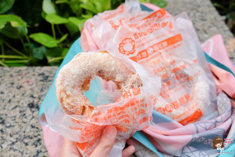 【食記】台北中山 脆皮鮮奶甜甜圈 晴光市場必吃美食 原味招牌經典好吃 @Alina愛琳娜 嗑美食瘋旅遊